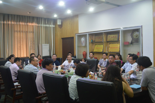 韩国漫画
风采.jpg