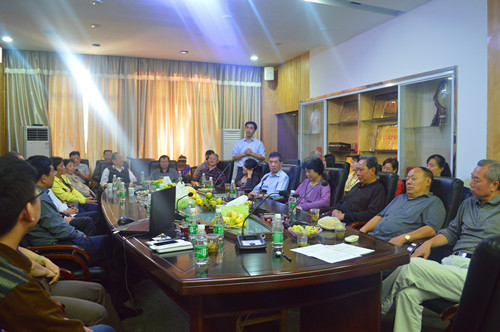 韩国漫画
风采.jpg