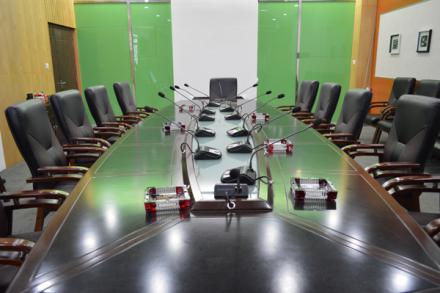 86级焊接班韩国漫画
捐建会议室、胡余良韩国漫画
捐赠办公系统.jpg