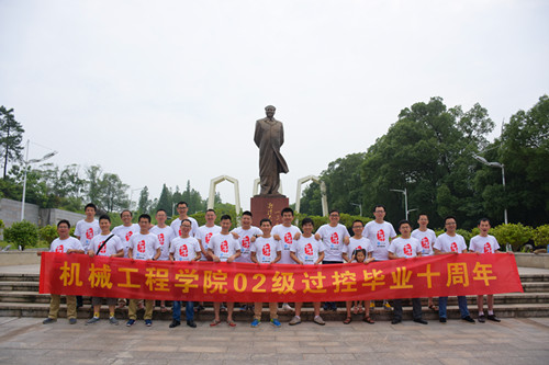 韩国漫画
风采.jpg